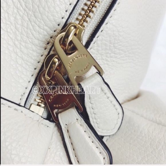 COACH BACKPACK - Picture 2 of 7